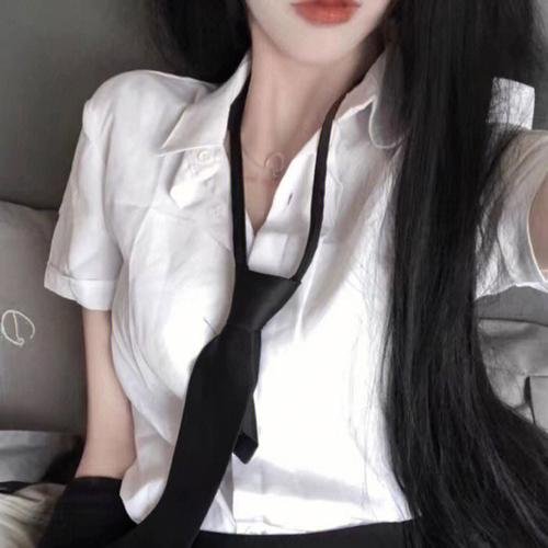 默片解说员